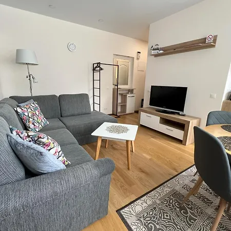 Akord Centrum With Free Parking